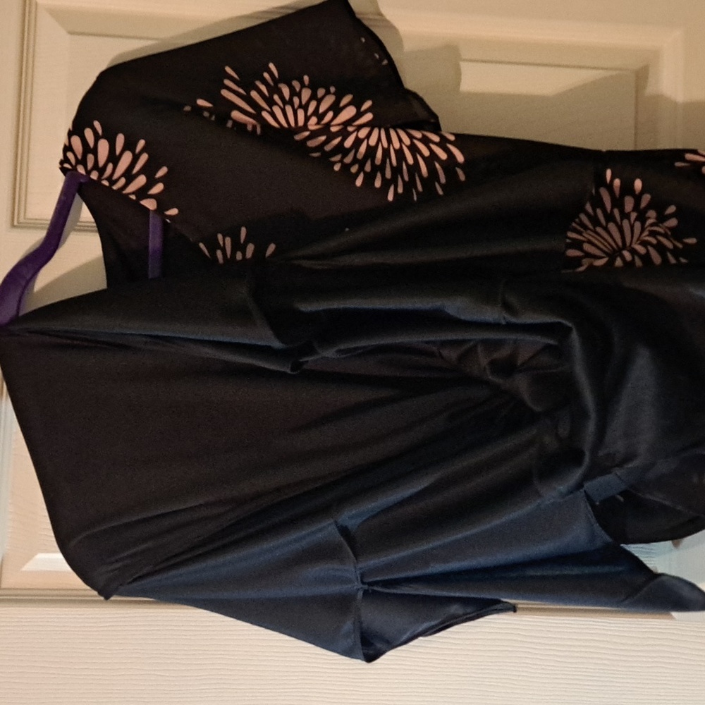 NWT Metaphor Elegant Black and Pink Floral Dress - Picture 3 of 3